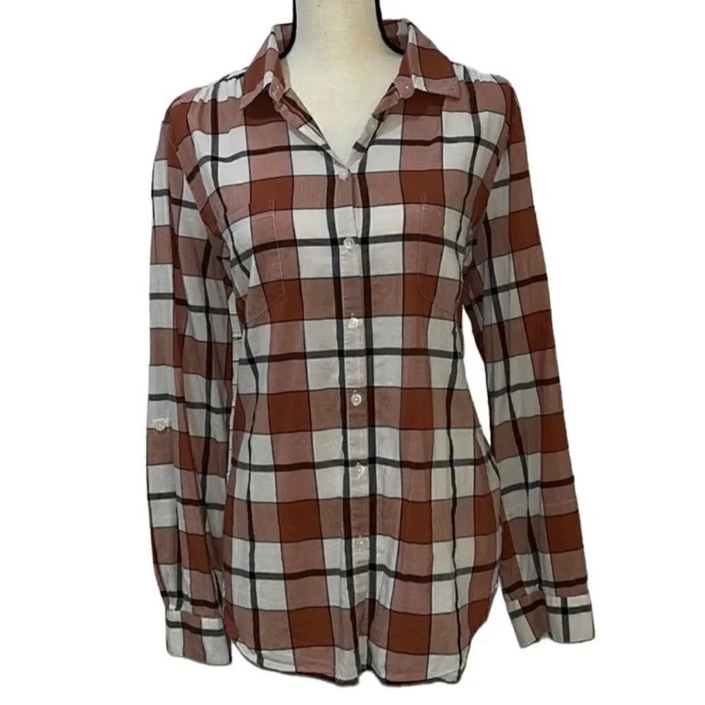 Ann Taylor Factory Relaxed Fit Collared Button Down Blouse